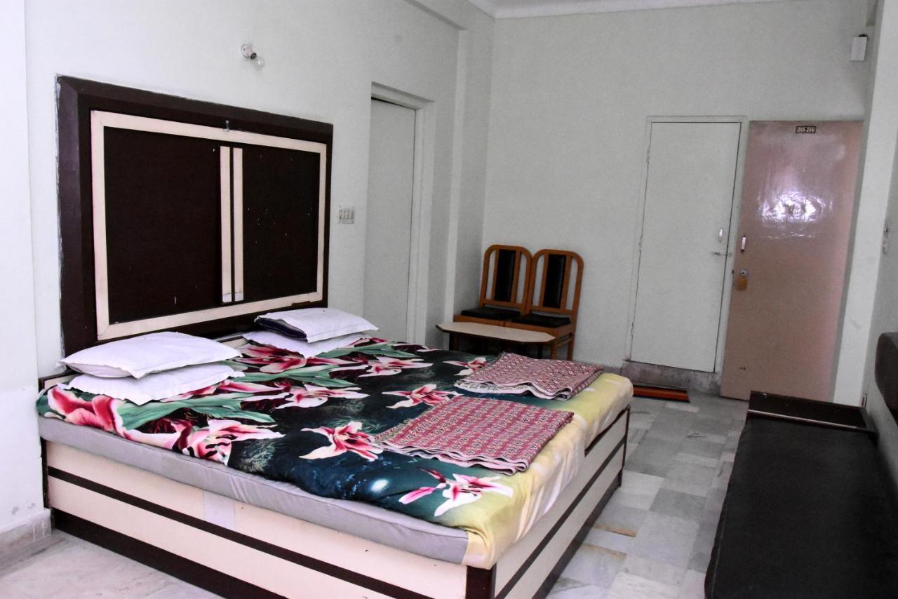 Vandana Hotel Nāthdwāra Dış mekan fotoğraf